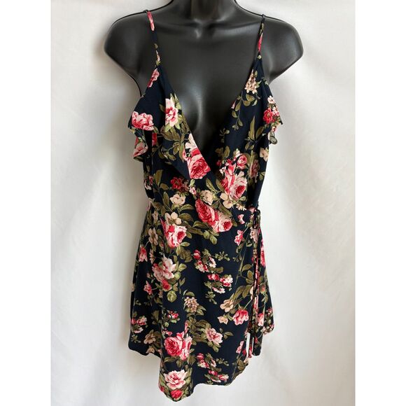 E & M Floral Wrap Ruffle Dress Size L Romantic Black Red Date Brunch Summer Cute - Picture 1 of 10